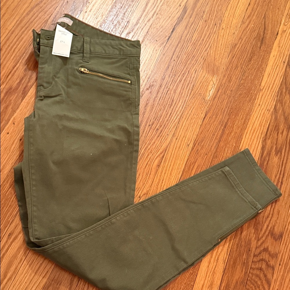 Banana Republic Olive Army Green Jeans with Gold Zipper Accents and Split Hem